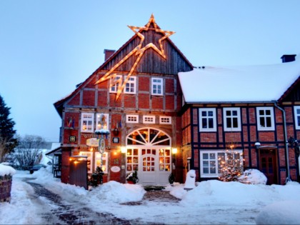 照片:  Wirtshaus am Brunnen